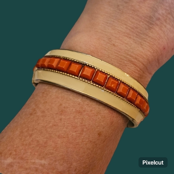 Vtg Mid-Century Atomic Enamel Brass Chunky Clamper Bangle Castlecore Bracelet - Picture 1 of 7